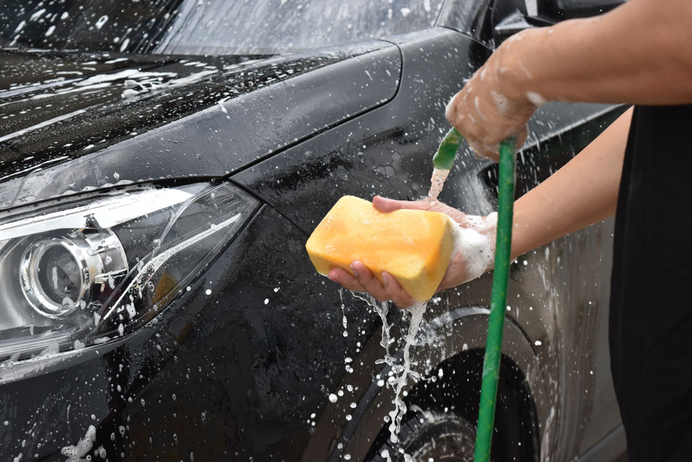 Car wash saves water and energy
